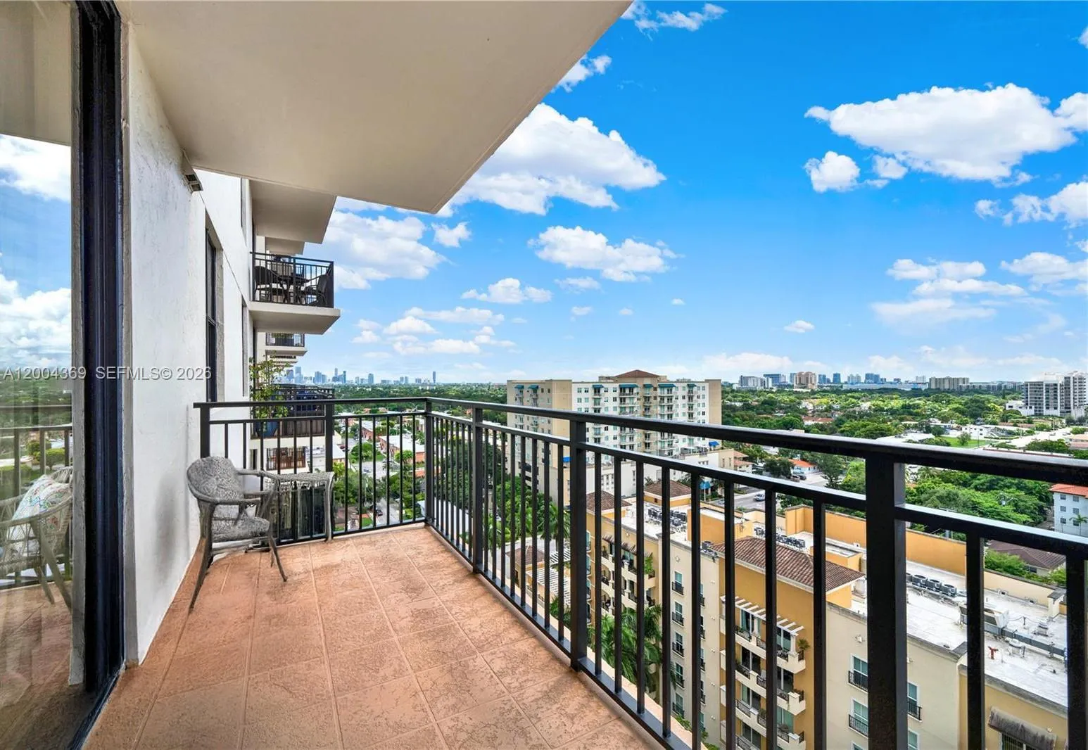 888 S Douglas Rd 1512, Coral Gables, Florida 33134, Coral Gables, Florida 33134, 1 Bedroom Bedrooms, ,1 BathroomBathrooms,Residential,For Sale,888 S Douglas Rd 1512, Coral Gables, Florida 33134,A12004369