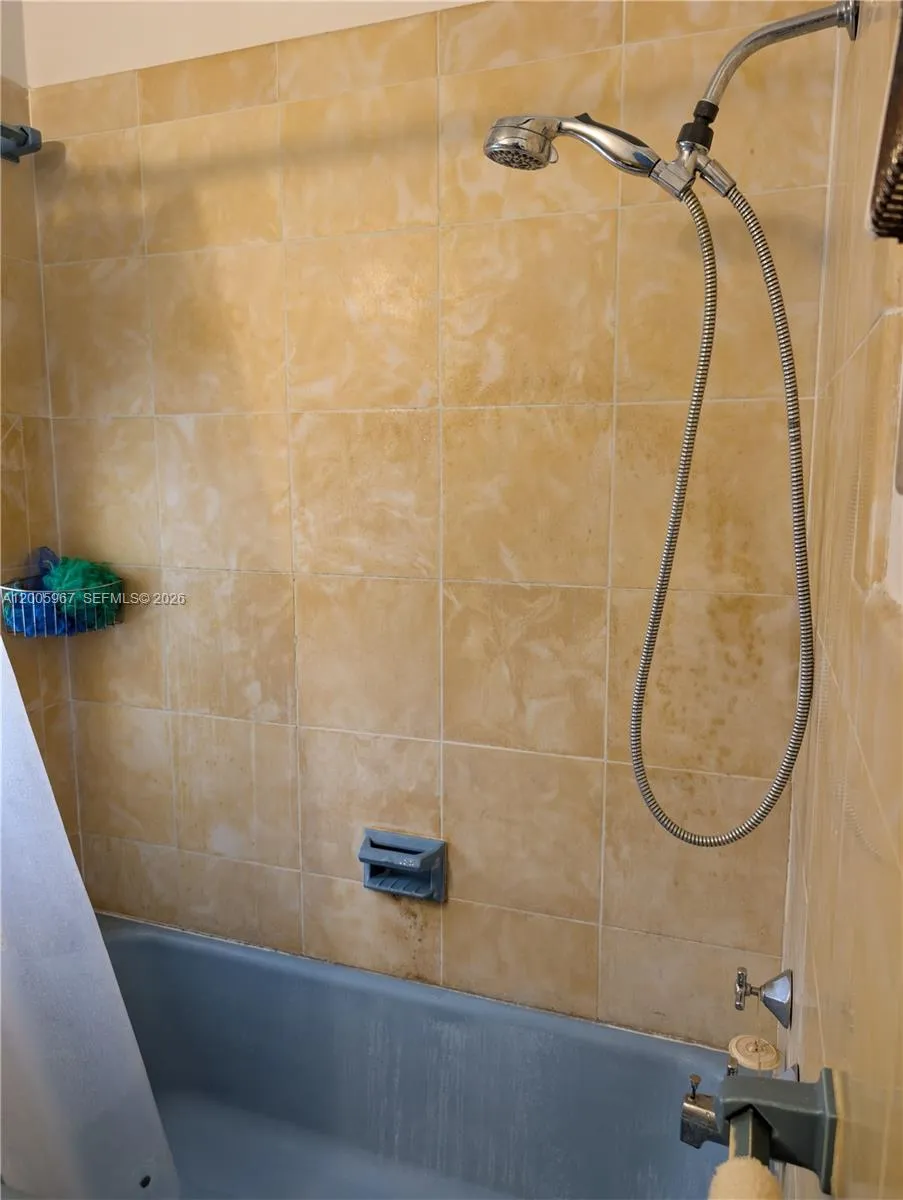 1126 Se 2nd Ave, Fort Lauderdale, Florida 33316, Fort Lauderdale, Florida 33316, ,Residential Income,For Sale,1126 Se 2nd Ave, Fort Lauderdale, Florida 33316,A12005967