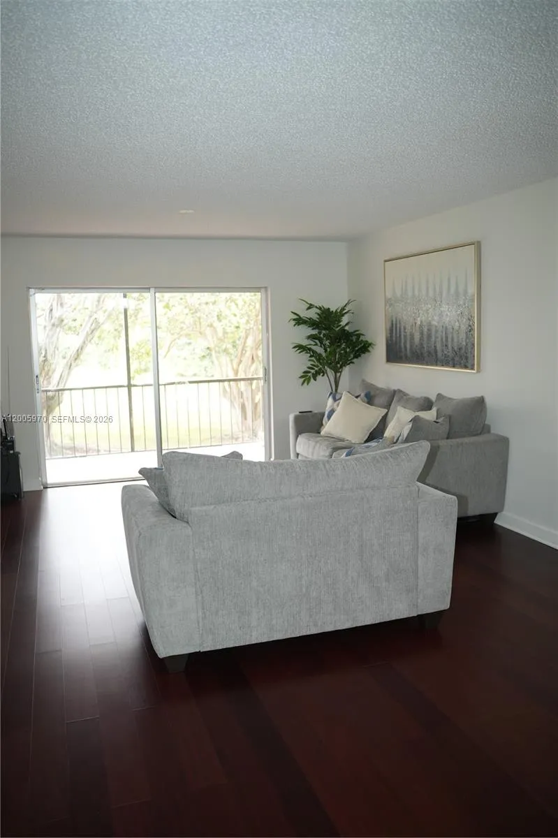 6001 N Falls Cir Dr 203, Lauderhill, Florida 33319, Lauderhill, Florida 33319, 2 Bedrooms Bedrooms, ,2 BathroomsBathrooms,Residential,For Sale,6001 N Falls Cir Dr 203, Lauderhill, Florida 33319,A12005970