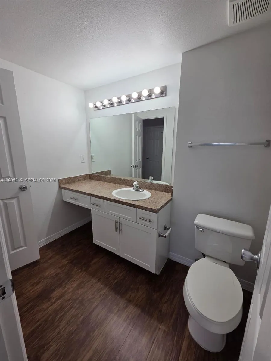 11730 Sw 2nd St 12208, Pembroke Pines, Florida 330, Pembroke Pines, Florida 33025, 2 Bedrooms Bedrooms, ,2 BathroomsBathrooms,Residential Lease,For Rent,11730 Sw 2nd St 12208, Pembroke Pines, Florida 330,A12005319