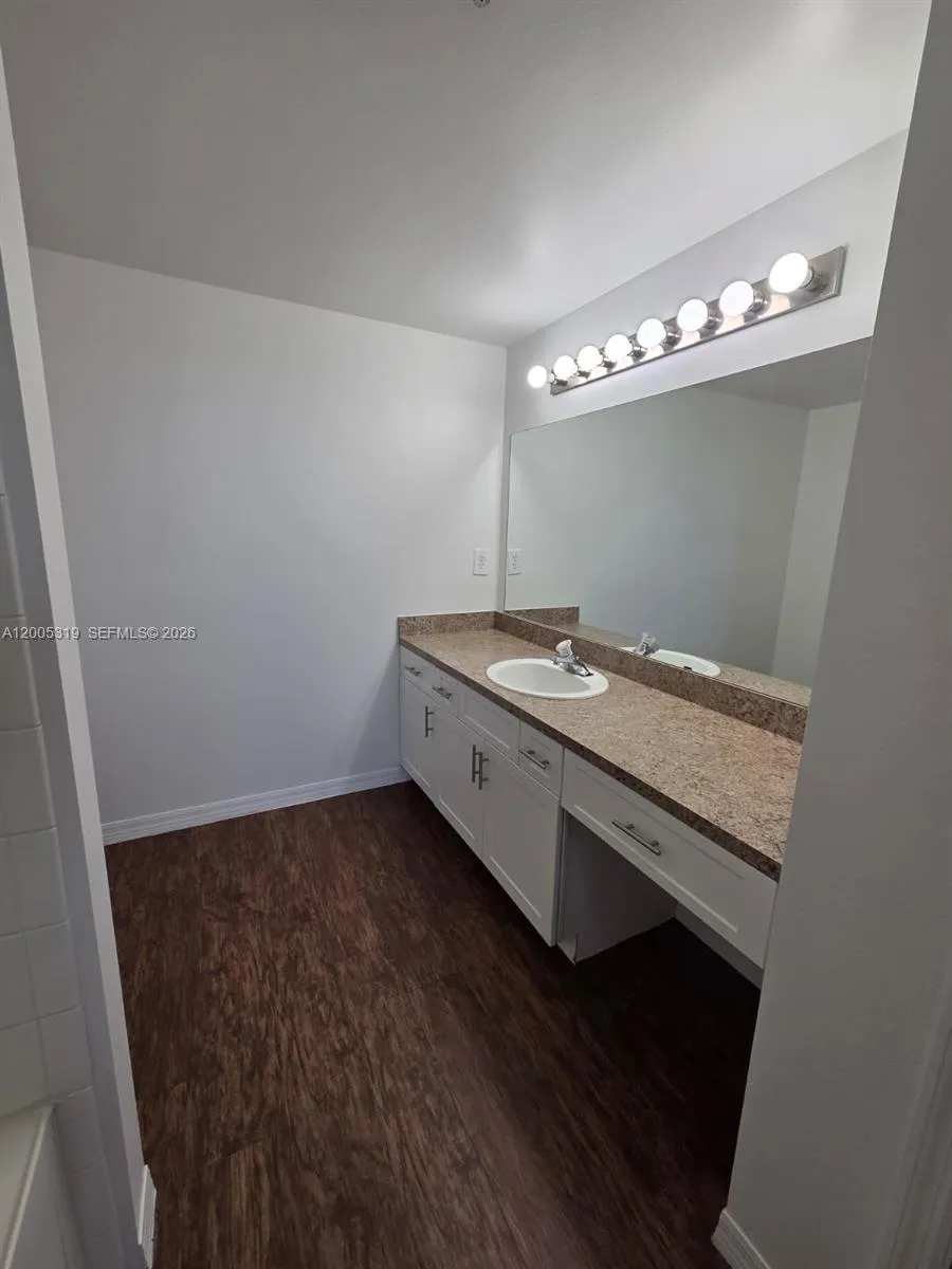 11730 Sw 2nd St 12208, Pembroke Pines, Florida 330, Pembroke Pines, Florida 33025, 2 Bedrooms Bedrooms, ,2 BathroomsBathrooms,Residential Lease,For Rent,11730 Sw 2nd St 12208, Pembroke Pines, Florida 330,A12005319