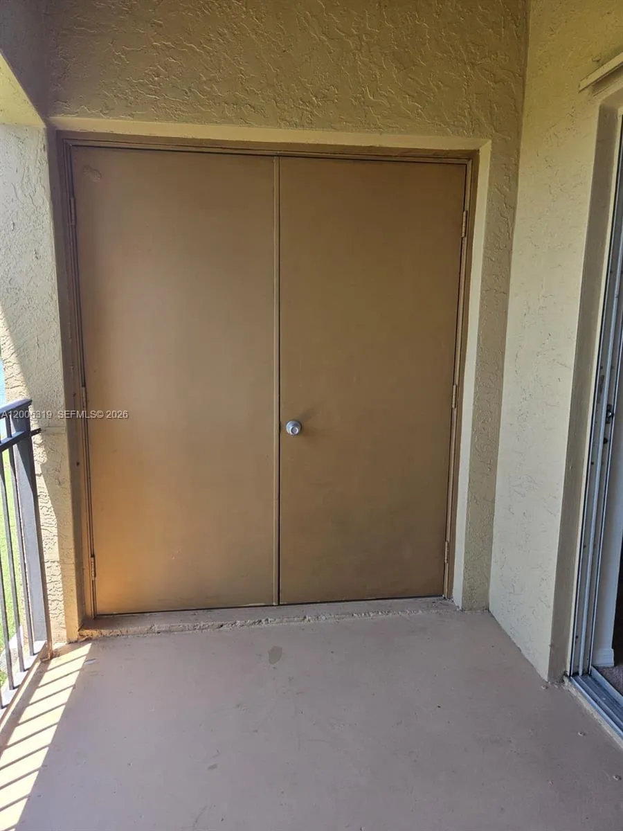11730 Sw 2nd St 12208, Pembroke Pines, Florida 330, Pembroke Pines, Florida 33025, 2 Bedrooms Bedrooms, ,2 BathroomsBathrooms,Residential Lease,For Rent,11730 Sw 2nd St 12208, Pembroke Pines, Florida 330,A12005319