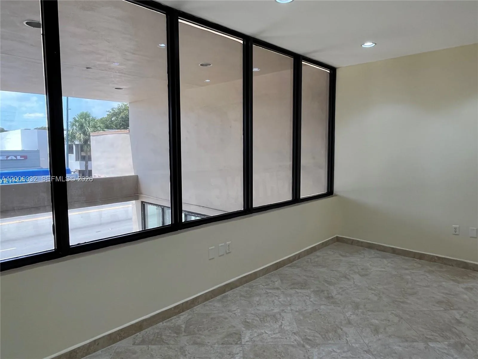 5455 Sw 8 St 215, Miami, Florida 33134, Miami, Florida 33134, ,Commercial Lease,For Rent,5455 Sw 8 St 215, Miami, Florida 33134,A12006032