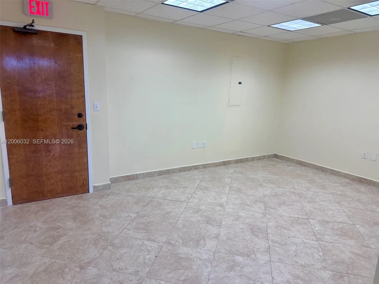 5455 Sw 8 St 215, Miami, Florida 33134, Miami, Florida 33134, ,Commercial Lease,For Rent,5455 Sw 8 St 215, Miami, Florida 33134,A12006032