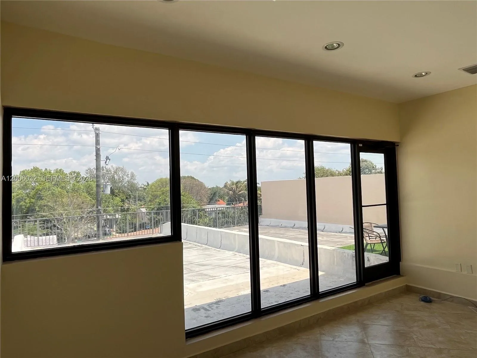 5455 Sw 8 St 215, Miami, Florida 33134, Miami, Florida 33134, ,Commercial Lease,For Rent,5455 Sw 8 St 215, Miami, Florida 33134,A12006032