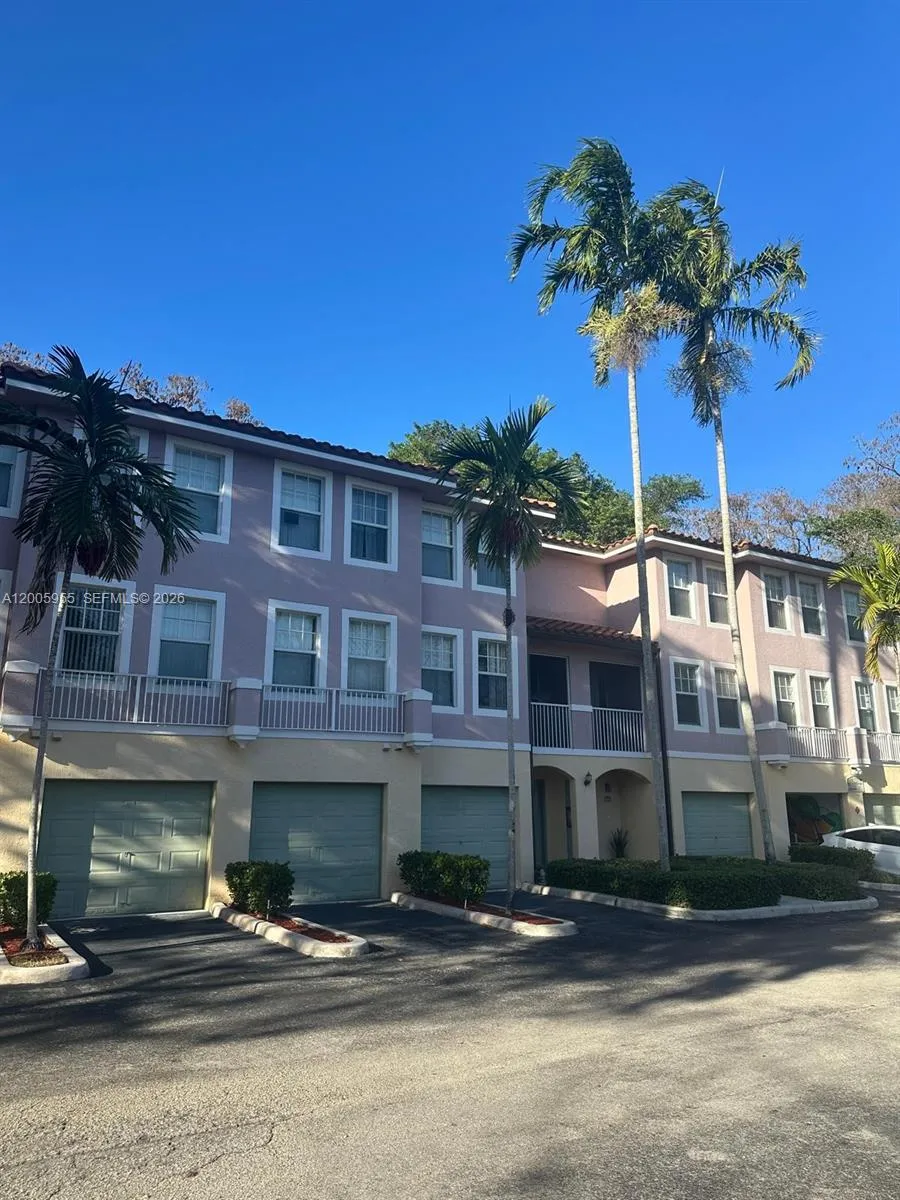 6920 W Sample Rd 6920, Coral Springs, Florida 3306, Coral Springs, Florida 33067, 3 Bedrooms Bedrooms, ,2 BathroomsBathrooms,Residential Lease,For Rent,6920 W Sample Rd 6920, Coral Springs, Florida 3306,A12005955