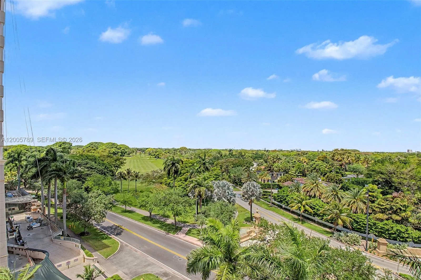 600 Coral Way 5, Coral Gables, Florida 33134, Coral Gables, Florida 33134, 3 Bedrooms Bedrooms, ,3 BathroomsBathrooms,Residential,For Sale,600 Coral Way 5, Coral Gables, Florida 33134,A12005789