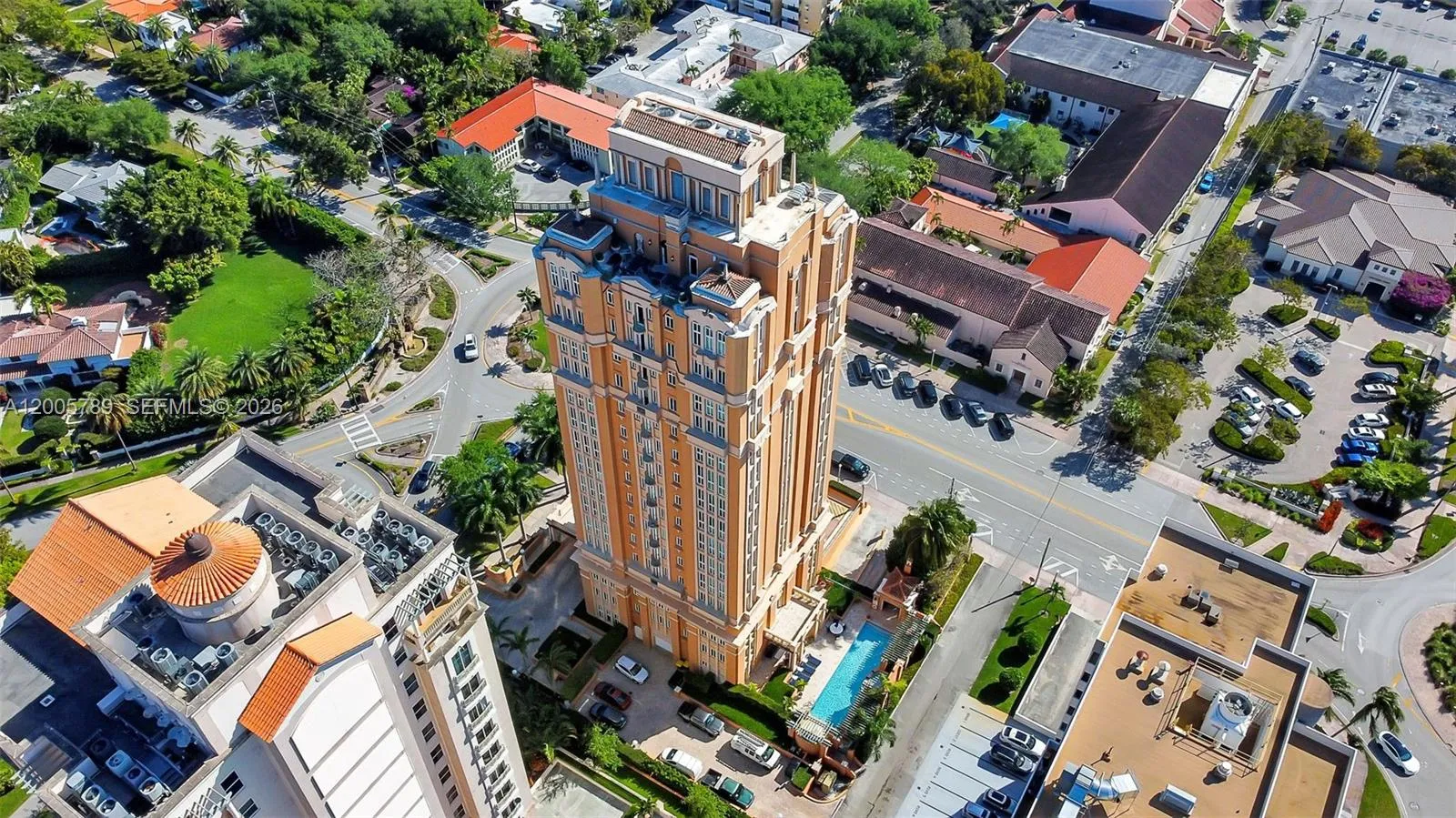 600 Coral Way 5, Coral Gables, Florida 33134, Coral Gables, Florida 33134, 3 Bedrooms Bedrooms, ,3 BathroomsBathrooms,Residential,For Sale,600 Coral Way 5, Coral Gables, Florida 33134,A12005789