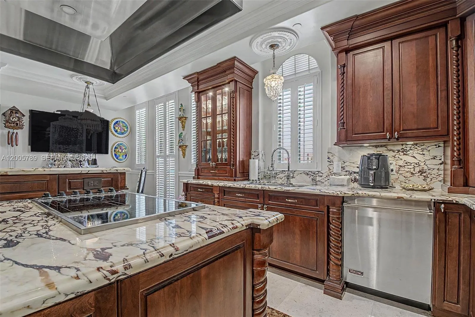 600 Coral Way 5, Coral Gables, Florida 33134, Coral Gables, Florida 33134, 3 Bedrooms Bedrooms, ,3 BathroomsBathrooms,Residential,For Sale,600 Coral Way 5, Coral Gables, Florida 33134,A12005789