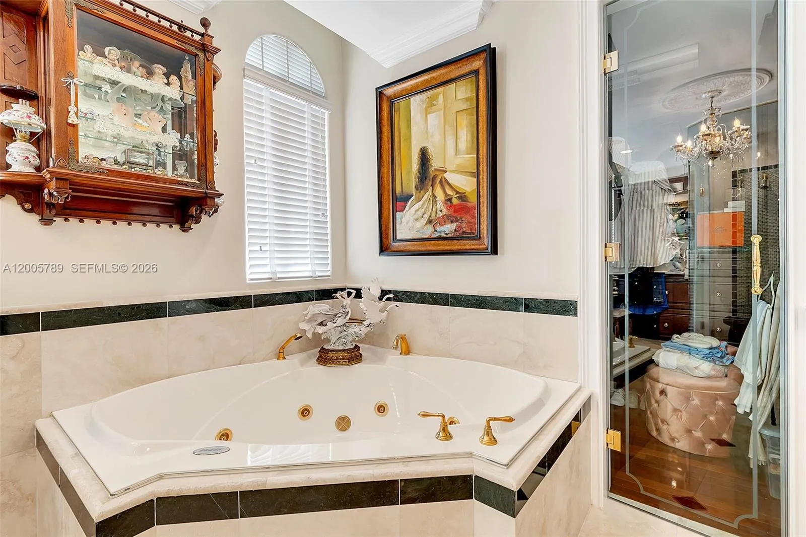 600 Coral Way 5, Coral Gables, Florida 33134, Coral Gables, Florida 33134, 3 Bedrooms Bedrooms, ,3 BathroomsBathrooms,Residential,For Sale,600 Coral Way 5, Coral Gables, Florida 33134,A12005789