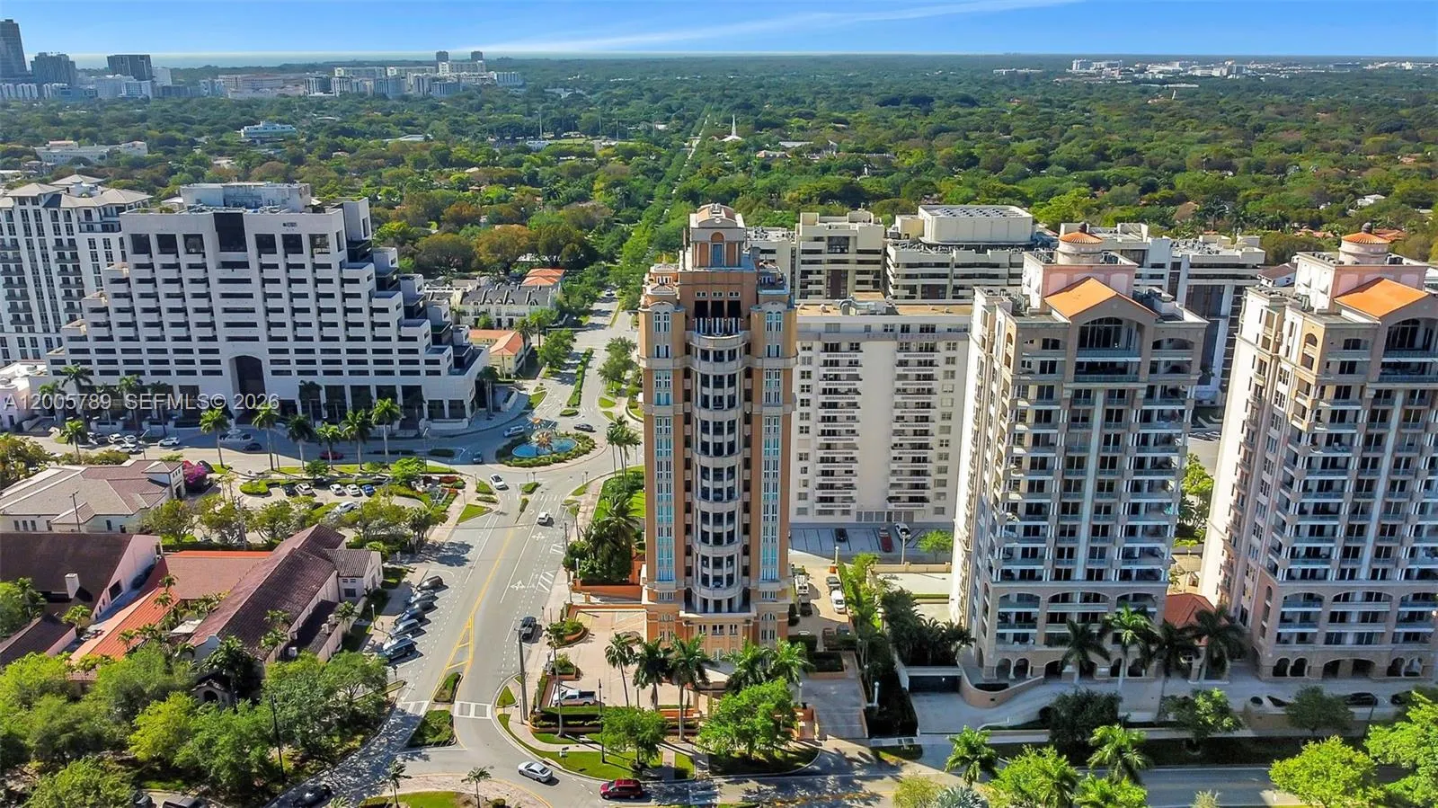 600 Coral Way 5, Coral Gables, Florida 33134, Coral Gables, Florida 33134, 3 Bedrooms Bedrooms, ,3 BathroomsBathrooms,Residential,For Sale,600 Coral Way 5, Coral Gables, Florida 33134,A12005789