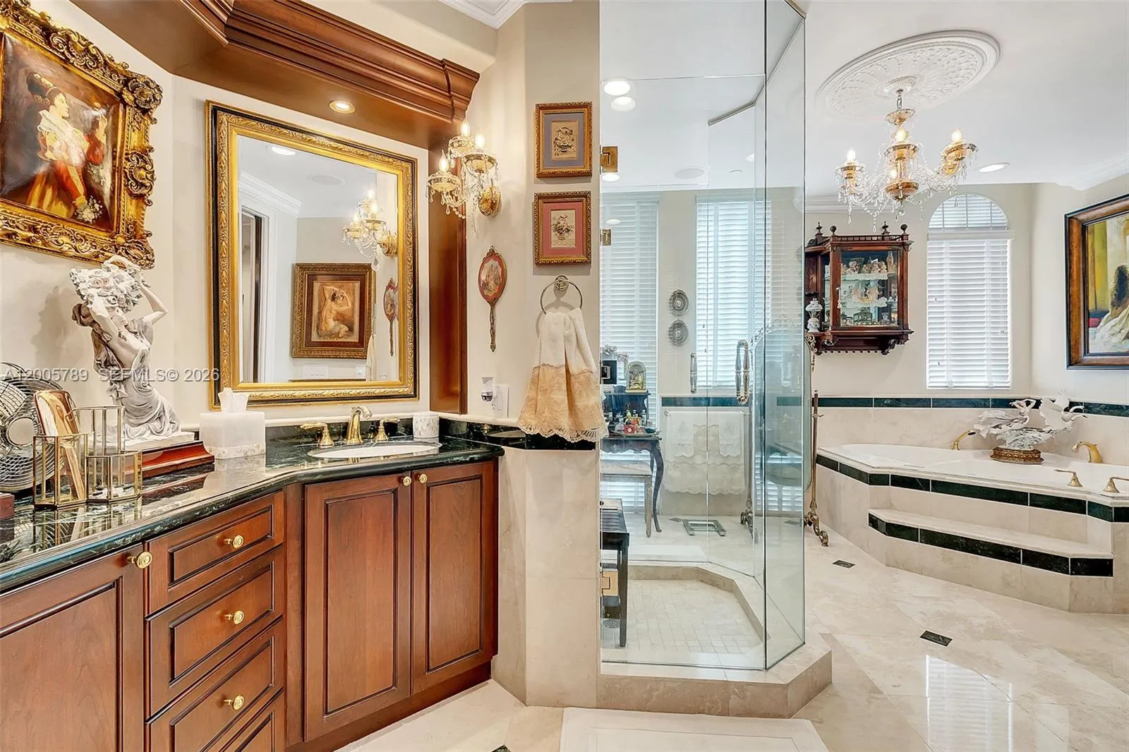 600 Coral Way 5, Coral Gables, Florida 33134, Coral Gables, Florida 33134, 3 Bedrooms Bedrooms, ,3 BathroomsBathrooms,Residential,For Sale,600 Coral Way 5, Coral Gables, Florida 33134,A12005789
