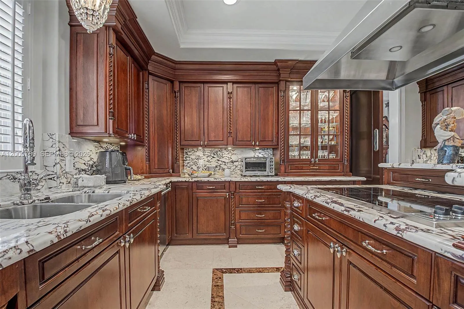 600 Coral Way 5, Coral Gables, Florida 33134, Coral Gables, Florida 33134, 3 Bedrooms Bedrooms, ,3 BathroomsBathrooms,Residential,For Sale,600 Coral Way 5, Coral Gables, Florida 33134,A12005789