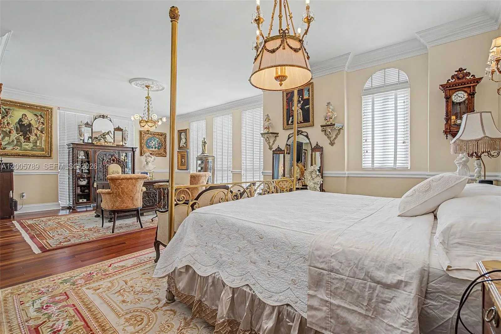 600 Coral Way 5, Coral Gables, Florida 33134, Coral Gables, Florida 33134, 3 Bedrooms Bedrooms, ,3 BathroomsBathrooms,Residential,For Sale,600 Coral Way 5, Coral Gables, Florida 33134,A12005789