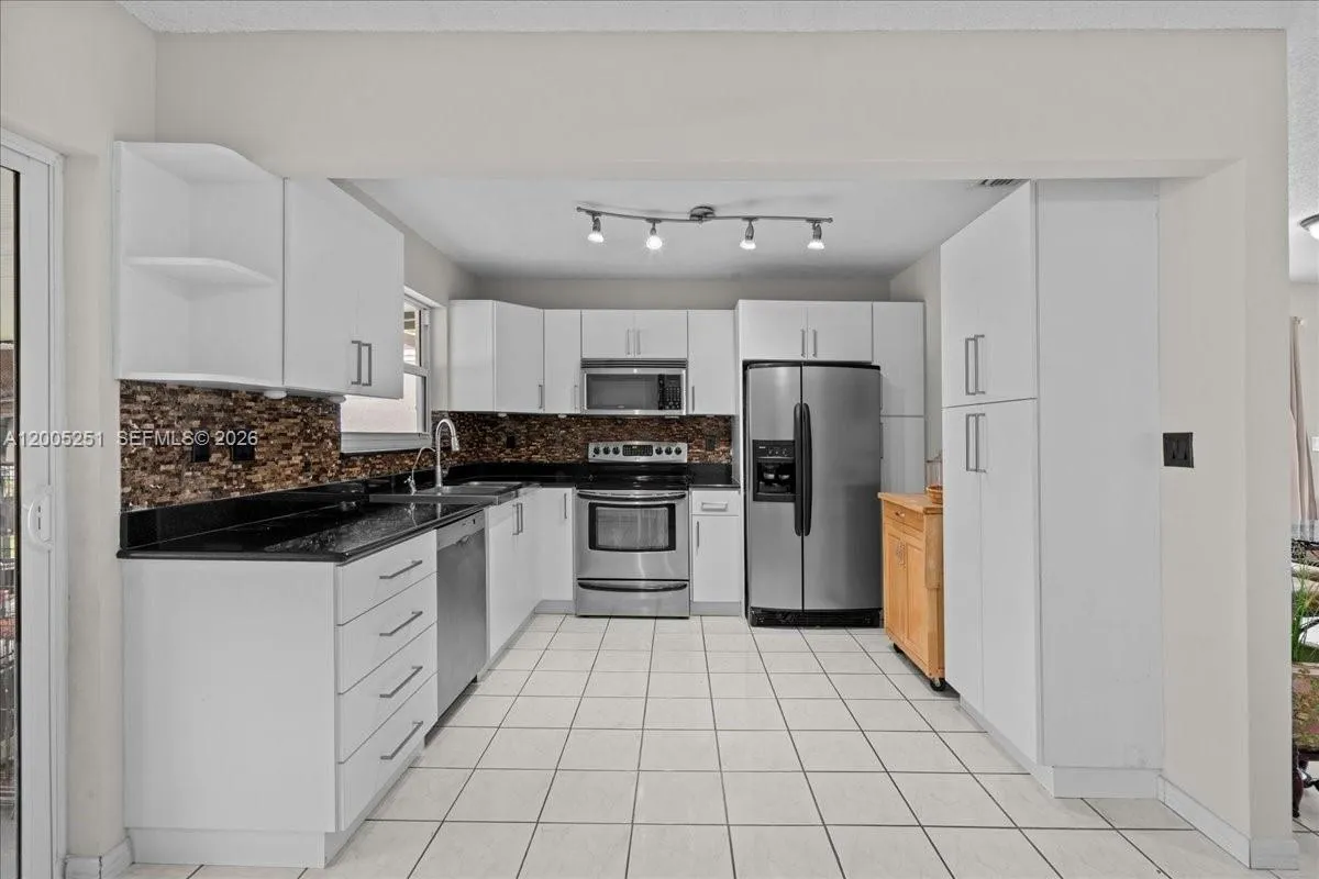 13226 Nw 5th Ter, Miami, Florida 33182, Miami, Florida 33182, 3 Bedrooms Bedrooms, ,2 BathroomsBathrooms,Residential,For Sale,13226 Nw 5th Ter, Miami, Florida 33182,A12005251