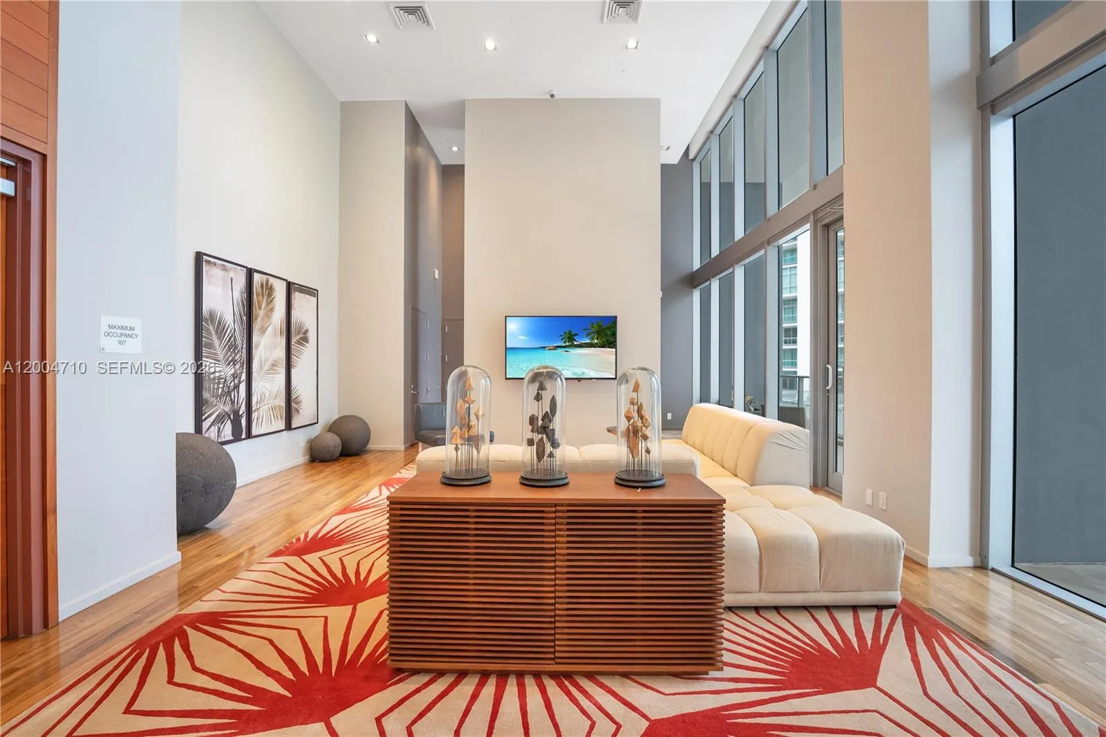 1300 Brickell Bay Dr 706, Miami, Florida 33131, Miami, Florida 33131, 1 Bedroom Bedrooms, ,1 BathroomBathrooms,Residential Lease,For Rent,1300 Brickell Bay Dr 706, Miami, Florida 33131,A12004710