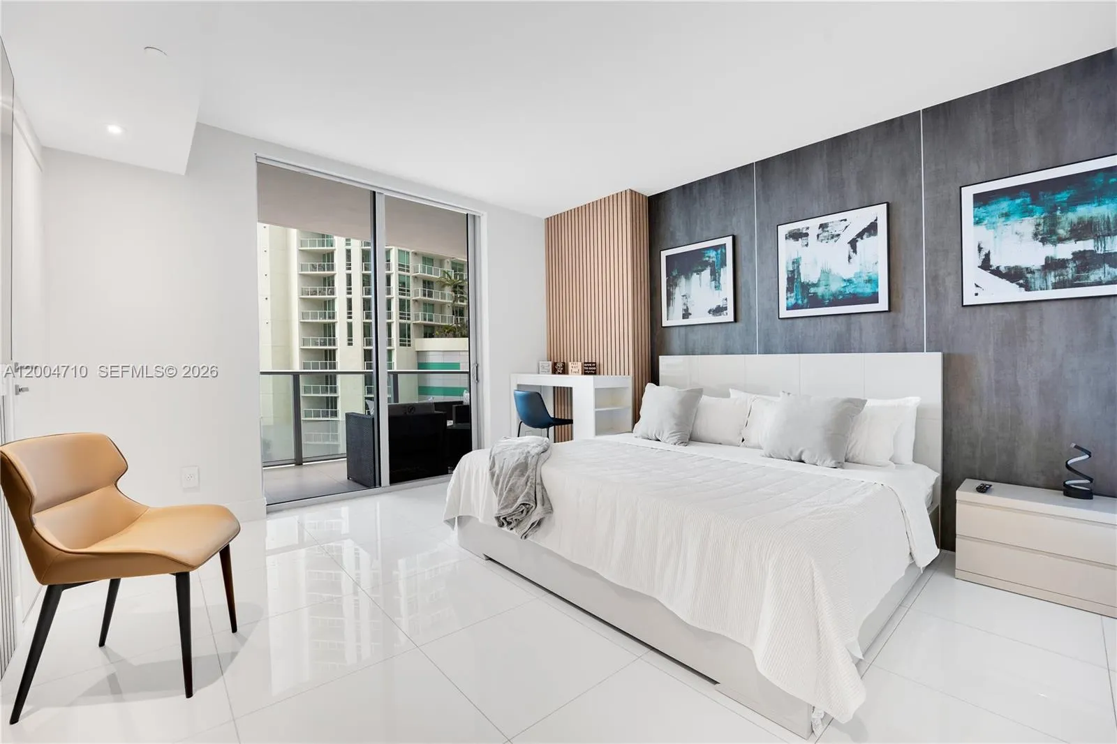 1300 Brickell Bay Dr 706, Miami, Florida 33131, Miami, Florida 33131, 1 Bedroom Bedrooms, ,1 BathroomBathrooms,Residential Lease,For Rent,1300 Brickell Bay Dr 706, Miami, Florida 33131,A12004710