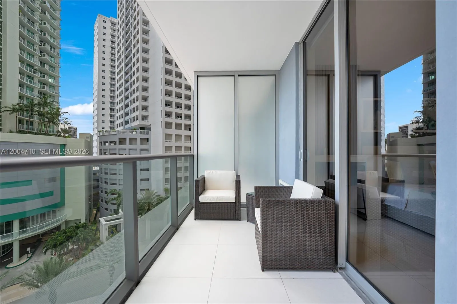 1300 Brickell Bay Dr 706, Miami, Florida 33131, Miami, Florida 33131, 1 Bedroom Bedrooms, ,1 BathroomBathrooms,Residential Lease,For Rent,1300 Brickell Bay Dr 706, Miami, Florida 33131,A12004710
