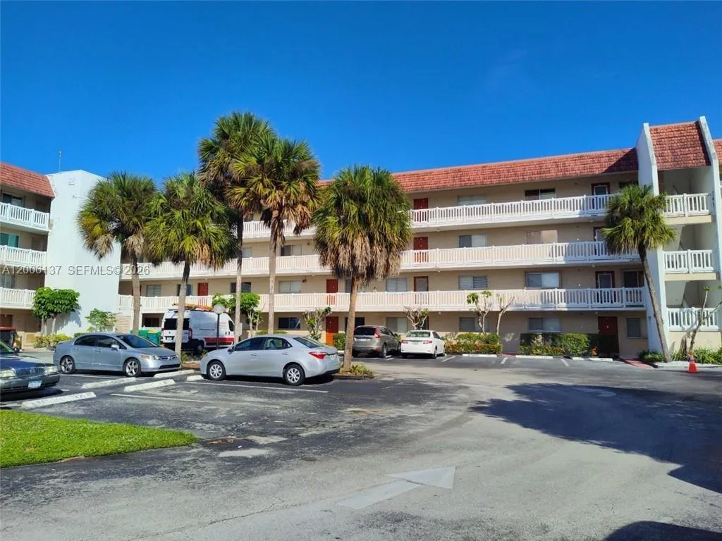 3601 Inverarry 206a, Lauderhill, Florida 33319, Lauderhill, Florida 33319, 2 Bedrooms Bedrooms, ,2 BathroomsBathrooms,Residential,For Sale,3601 Inverarry 206a, Lauderhill, Florida 33319,A12006137