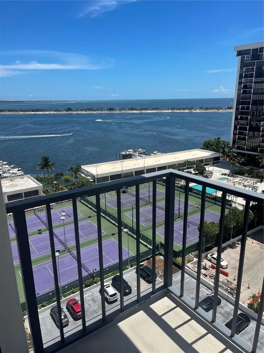 1901 Brickell Ave B1504, Miami, Florida 33129, Miami, Florida 33129, 1 Bedroom Bedrooms, ,1 BathroomBathrooms,Residential Lease,For Rent,1901 Brickell Ave B1504, Miami, Florida 33129,A12006138