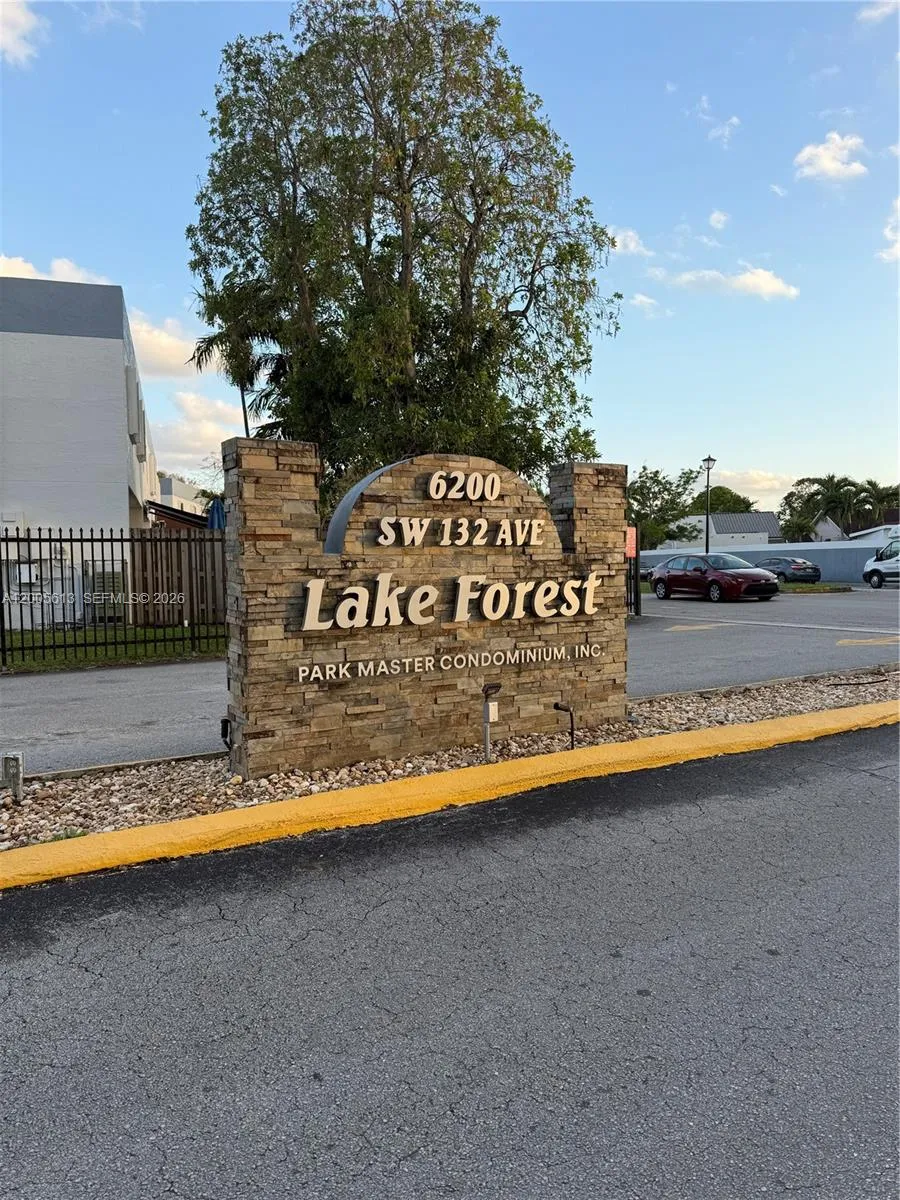 6219 Sw 131st Pl 204, Miami, Florida 33183, Miami, Florida 33183, 1 Bedroom Bedrooms, ,1 BathroomBathrooms,Residential,For Sale,6219 Sw 131st Pl 204, Miami, Florida 33183,A12005613