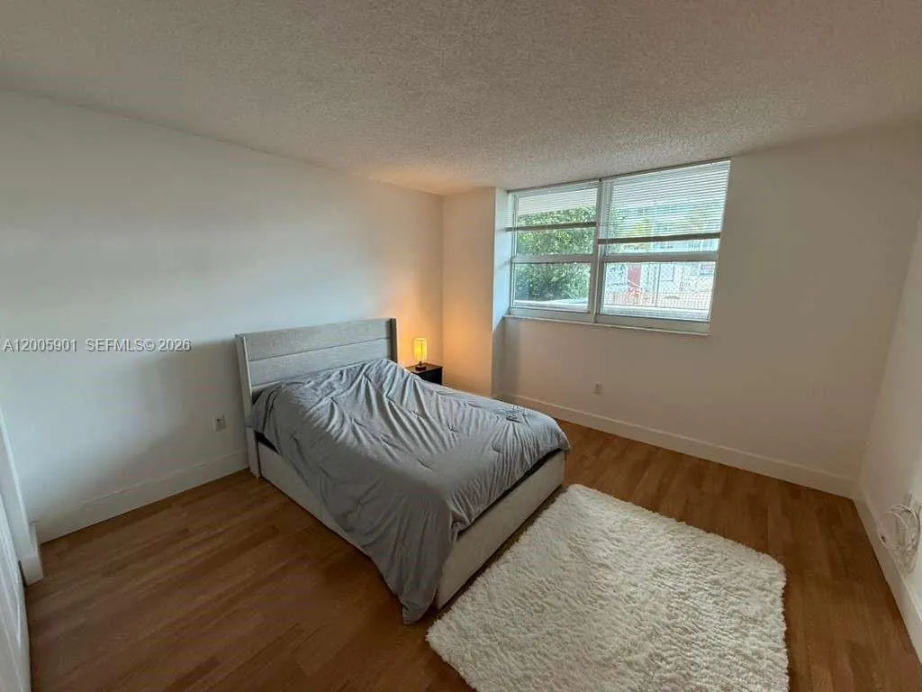 1155 Brickell Bay Dr 606, Miami, Florida 33131, Miami, Florida 33131, 1 Bedroom Bedrooms, ,1 BathroomBathrooms,Residential Lease,For Rent,1155 Brickell Bay Dr 606, Miami, Florida 33131,A12005901