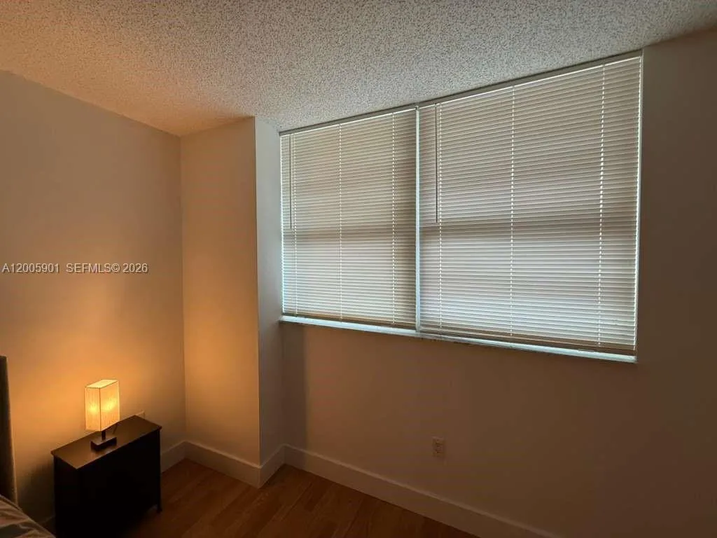 1155 Brickell Bay Dr 606, Miami, Florida 33131, Miami, Florida 33131, 1 Bedroom Bedrooms, ,1 BathroomBathrooms,Residential Lease,For Rent,1155 Brickell Bay Dr 606, Miami, Florida 33131,A12005901