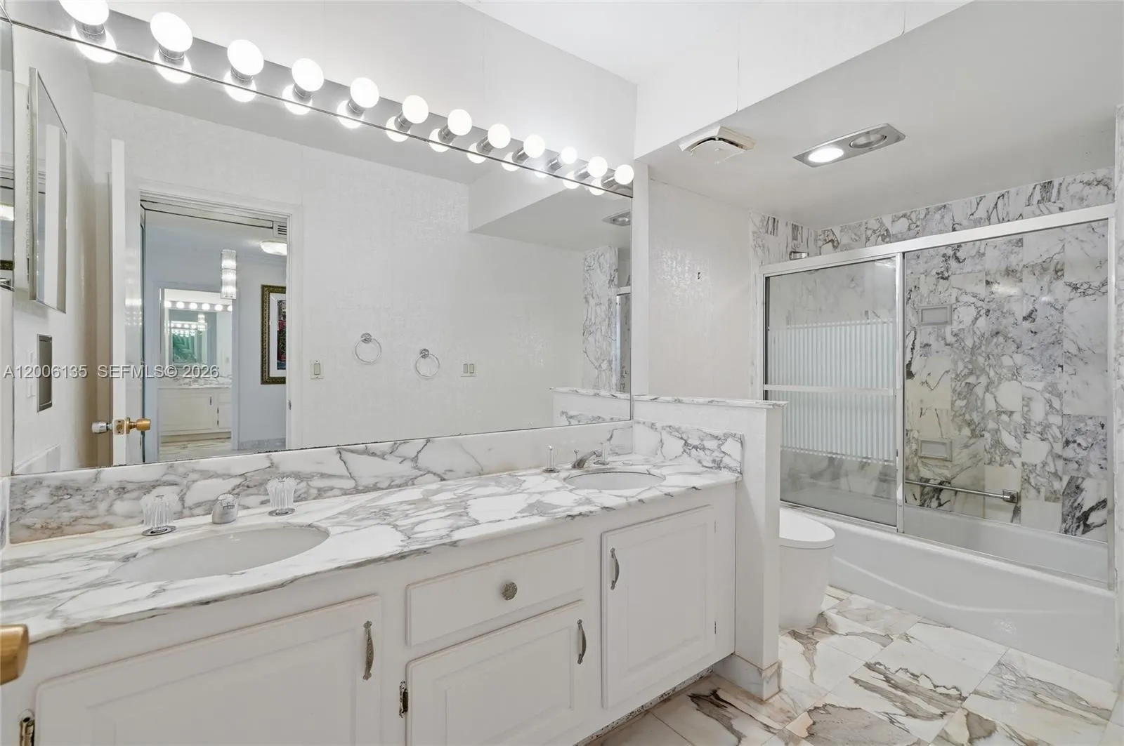9801 Collins Ave 14d, Bal Harbour, Florida 33154, Bal Harbour, Florida 33154, 2 Bedrooms Bedrooms, ,2 BathroomsBathrooms,Residential,For Sale,9801 Collins Ave 14d, Bal Harbour, Florida 33154,A12006135