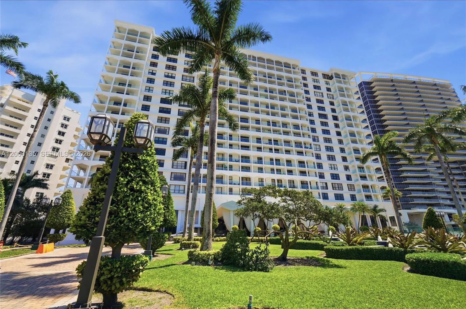 9801 Collins Ave 14d, Bal Harbour, Florida 33154, Bal Harbour, Florida 33154, 2 Bedrooms Bedrooms, ,2 BathroomsBathrooms,Residential,For Sale,9801 Collins Ave 14d, Bal Harbour, Florida 33154,A12006135