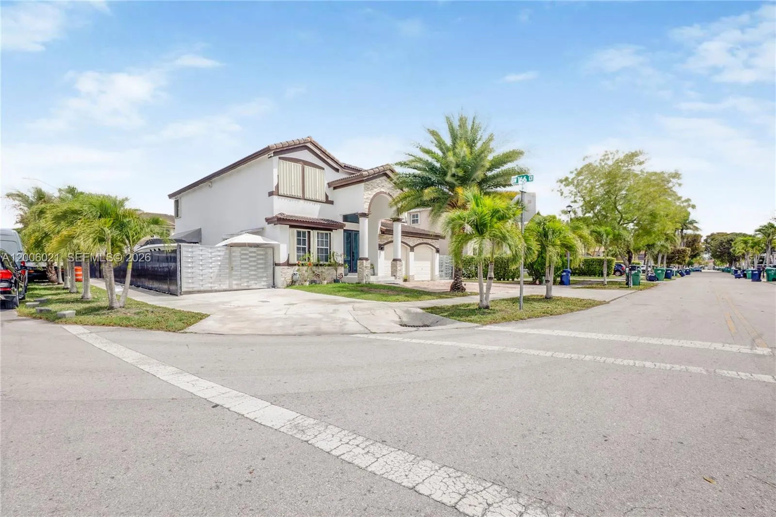 16621 Sw 58th Ter, Miami, Florida 33193, Miami, Florida 33193, 4 Bedrooms Bedrooms, ,3 BathroomsBathrooms,Residential,For Sale,16621 Sw 58th Ter, Miami, Florida 33193,A12006021