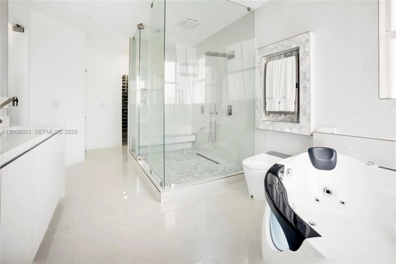 16621 Sw 58th Ter, Miami, Florida 33193, Miami, Florida 33193, 4 Bedrooms Bedrooms, ,3 BathroomsBathrooms,Residential,For Sale,16621 Sw 58th Ter, Miami, Florida 33193,A12006021