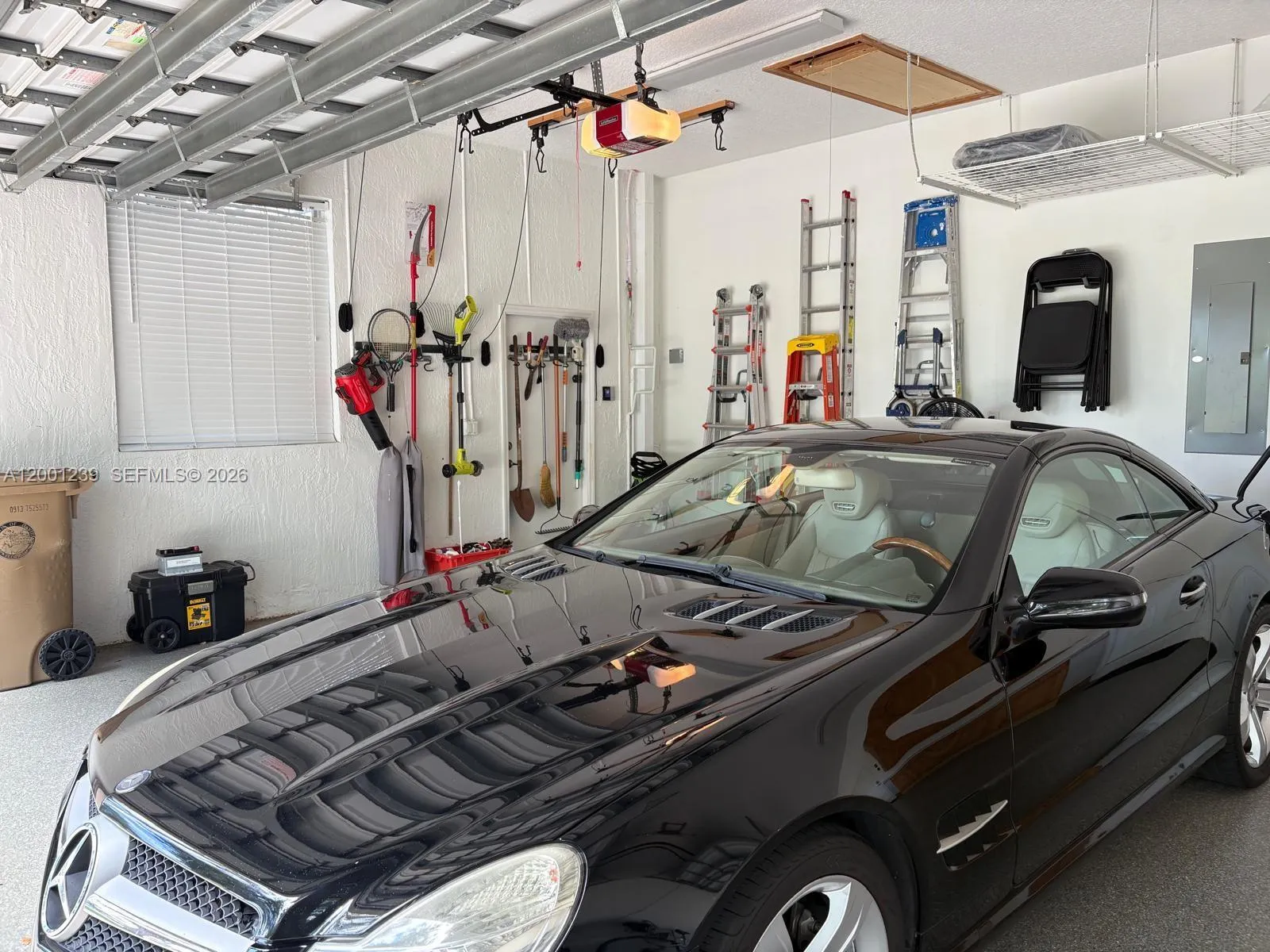 13805 Sw 41st St, Davie, Florida 33330, Davie, Florida 33330, 4 Bedrooms Bedrooms, ,3 BathroomsBathrooms,Residential,For Sale,13805 Sw 41st St, Davie, Florida 33330,A12001239