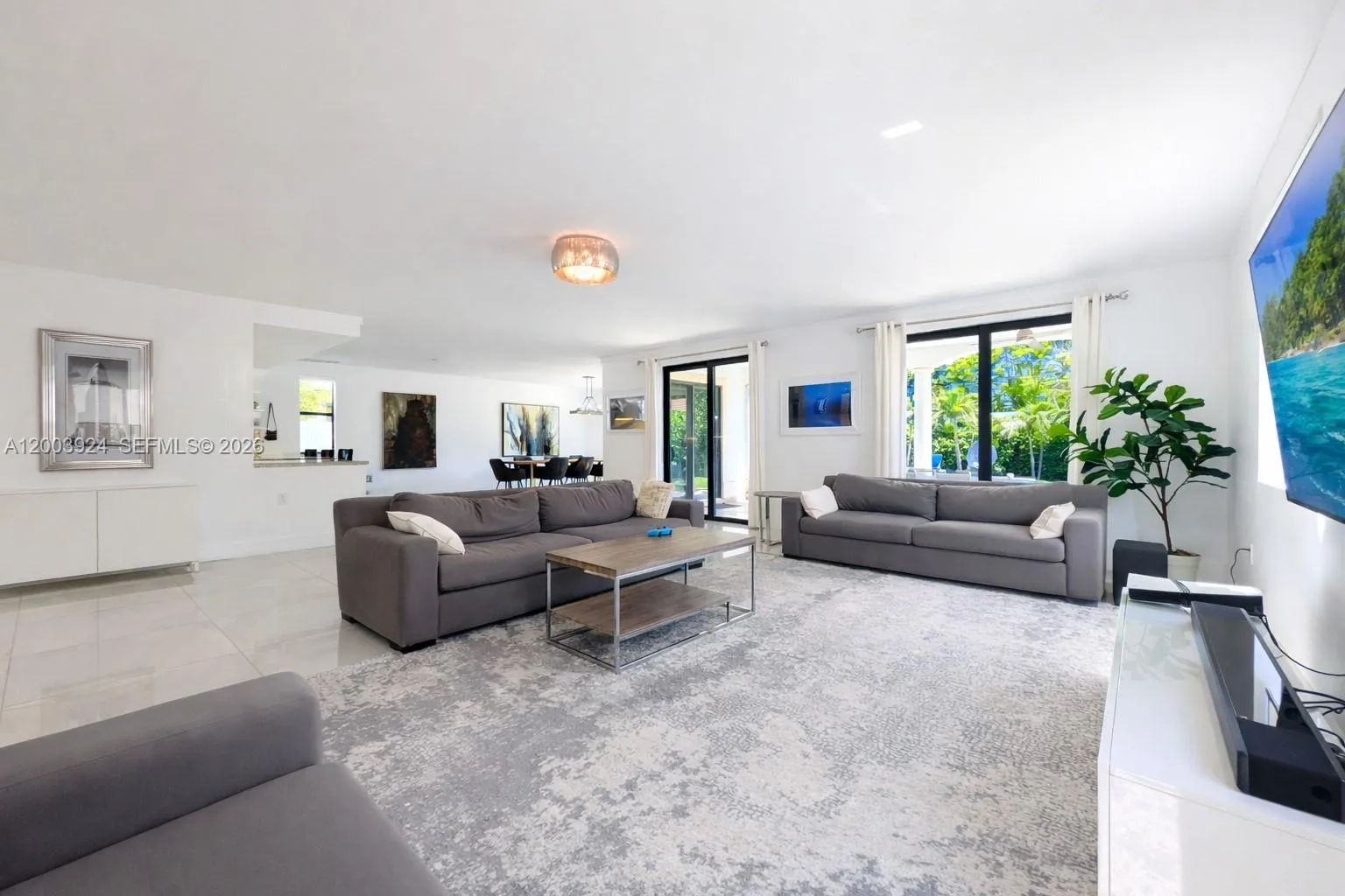 471 Sw 30th Rd, Miami, Florida 33129, Miami, Florida 33129, 4 Bedrooms Bedrooms, ,4 BathroomsBathrooms,Residential,For Sale,471 Sw 30th Rd, Miami, Florida 33129,A12003924