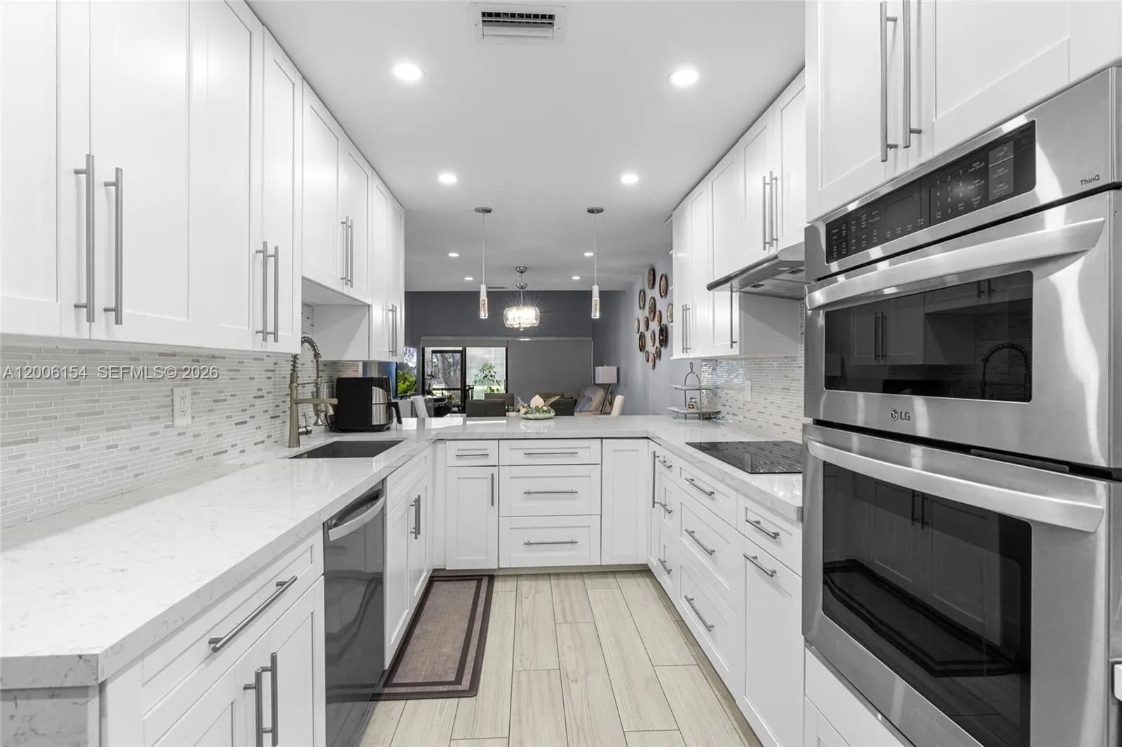 1064 Nw 97th Ave 219, Pembroke Pines, Florida 3302, Pembroke Pines, Florida 33024, 3 Bedrooms Bedrooms, ,2 BathroomsBathrooms,Residential,For Sale,1064 Nw 97th Ave 219, Pembroke Pines, Florida 3302,A12006154
