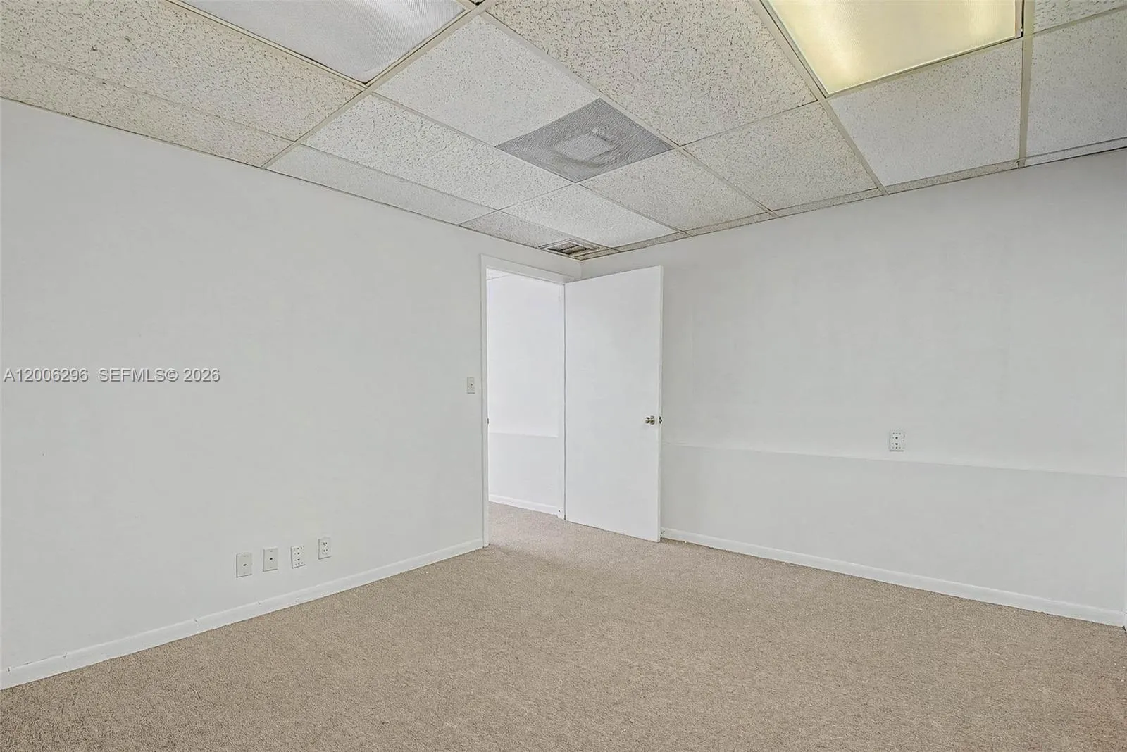 3735 Sw 8th St, Coral Gables, Florida 33134, Coral Gables, Florida 33134, ,Commercial Lease,For Rent,3735 Sw 8th St, Coral Gables, Florida 33134,A12006296