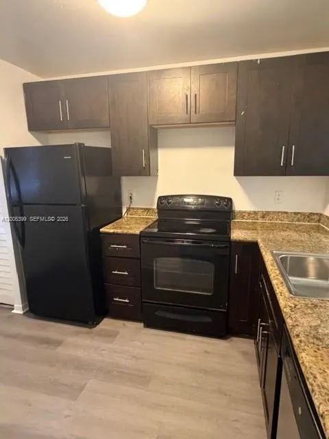 20800 Ne 8th Ct 106-17, Miami, Florida 33179, Miami, Florida 33179, 3 Bedrooms Bedrooms, ,2 BathroomsBathrooms,Residential Lease,For Rent,20800 Ne 8th Ct 106-17, Miami, Florida 33179,A12006399