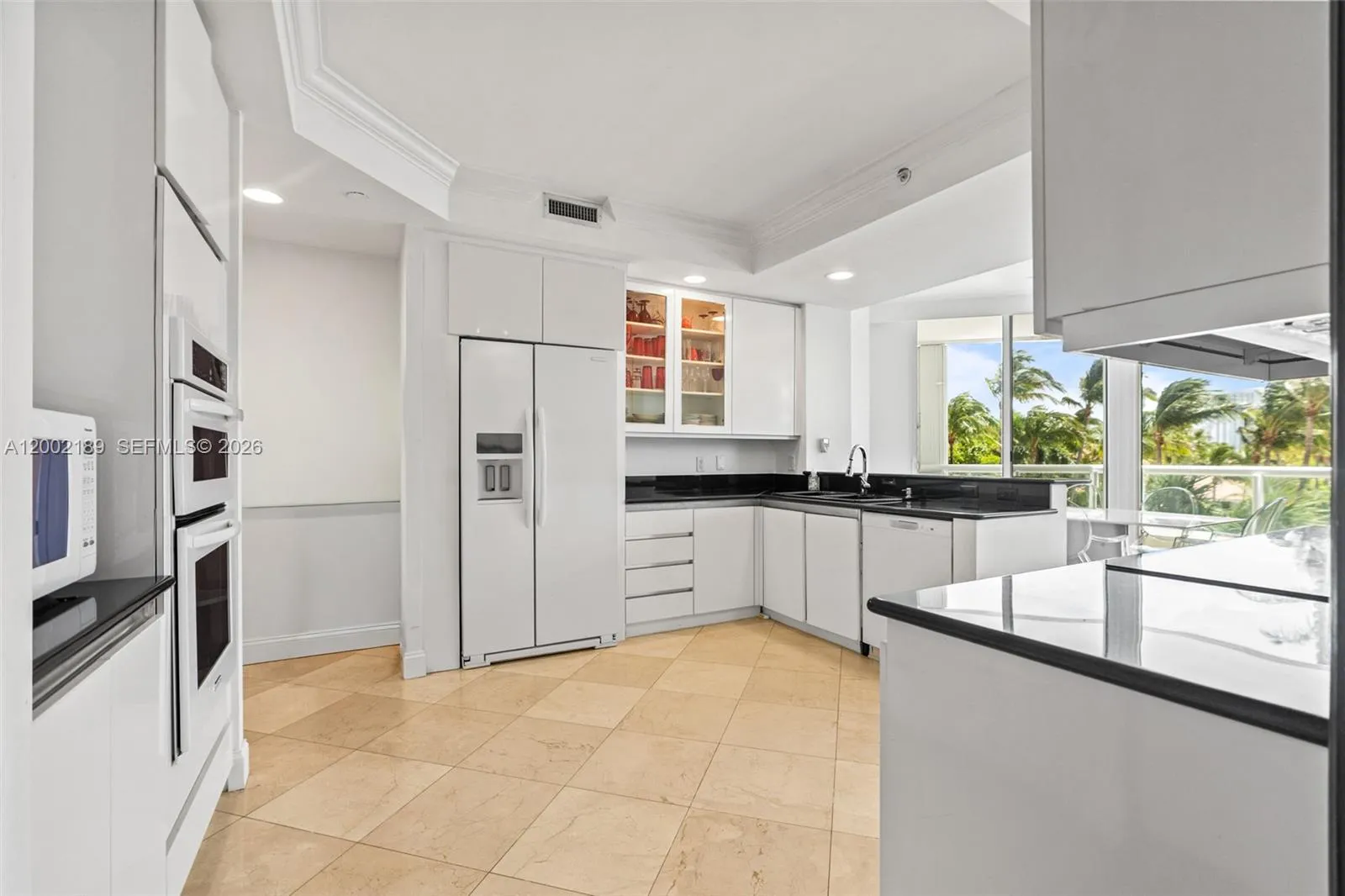 21050 Point Pl 403, Aventura, Florida 33180, Aventura, Florida 33180, 3 Bedrooms Bedrooms, ,2 BathroomsBathrooms,Residential,For Sale,21050 Point Pl 403, Aventura, Florida 33180,A12002189