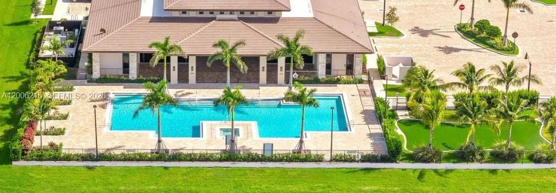 Pool, Community Center, Gym, and passive park