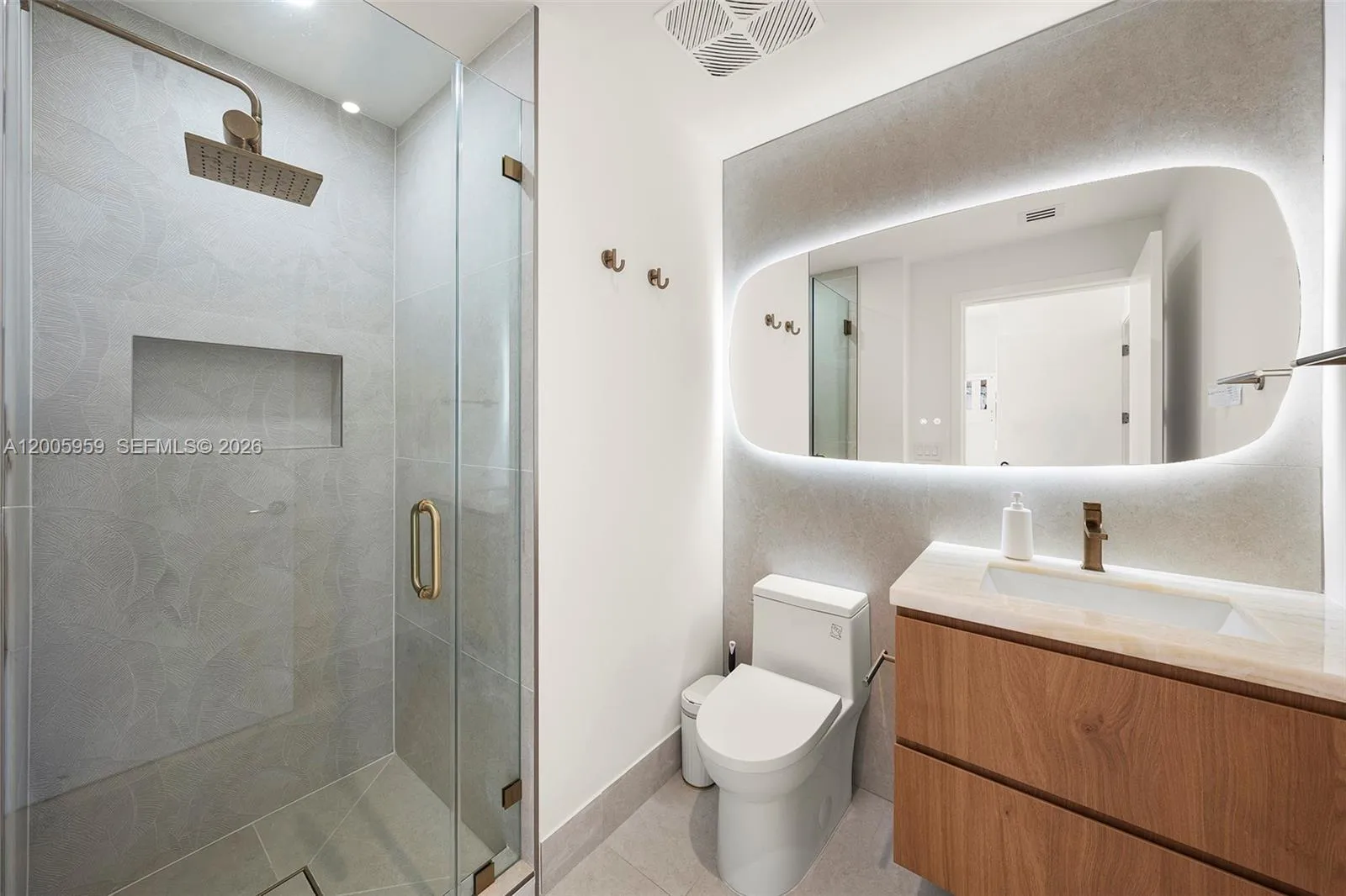 700 Ne 24th St 3201, Miami, Florida 33137, Miami, Florida 33137, 4 Bedrooms Bedrooms, ,5 BathroomsBathrooms,Residential,For Sale,700 Ne 24th St 3201, Miami, Florida 33137,A12005959