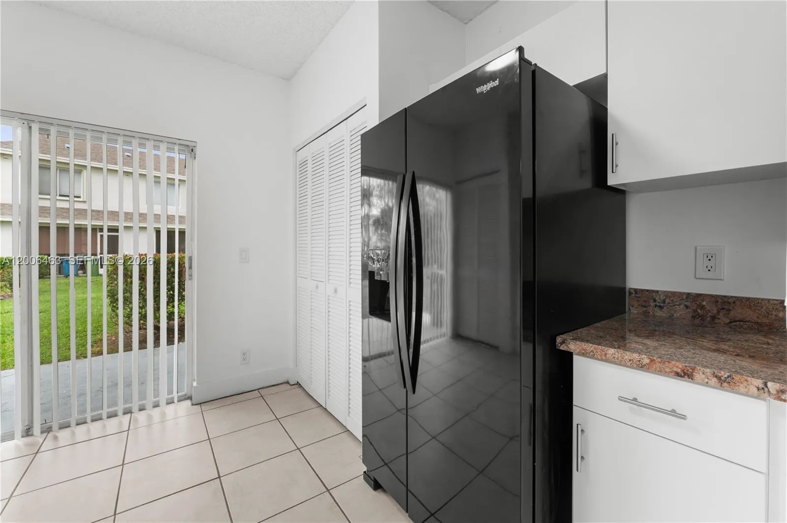 40 Simonton Cir 40, Weston, Florida 33326, Weston, Florida 33326, 2 Bedrooms Bedrooms, ,1 BathroomBathrooms,Residential,For Sale,40 Simonton Cir 40, Weston, Florida 33326,A12006463