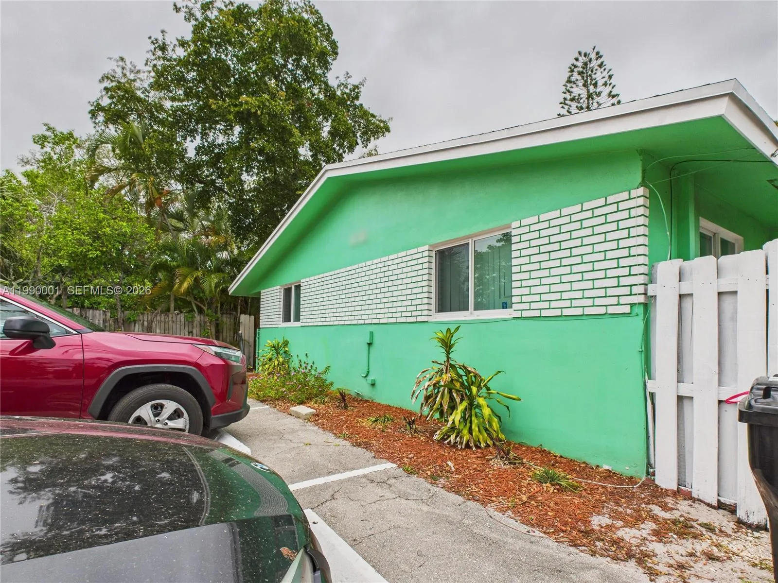 1713 Sw 11th Ct, Fort Lauderdale, Florida 33312, Fort Lauderdale, Florida 33312, ,Residential Income,For Sale,1713 Sw 11th Ct, Fort Lauderdale, Florida 33312,A11990001