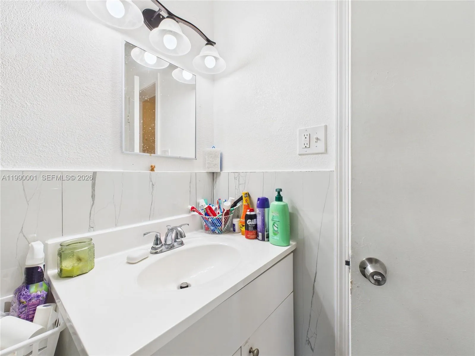 1713 Sw 11th Ct, Fort Lauderdale, Florida 33312, Fort Lauderdale, Florida 33312, ,Residential Income,For Sale,1713 Sw 11th Ct, Fort Lauderdale, Florida 33312,A11990001