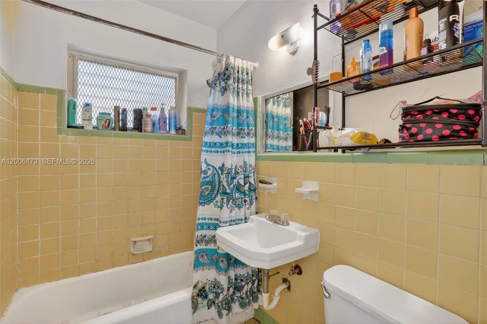 2110 Nw 24th St, Miami, Florida 33142, Miami, Florida 33142, ,Residential Income,For Sale,2110 Nw 24th St, Miami, Florida 33142,A12006473