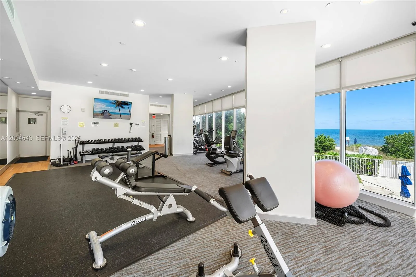 600 Grapetree Dr 3bs, Key Biscayne, Florida 33149, Key Biscayne, Florida 33149, 3 Bedrooms Bedrooms, ,3 BathroomsBathrooms,Residential Lease,For Rent,600 Grapetree Dr 3bs, Key Biscayne, Florida 33149,A12004643