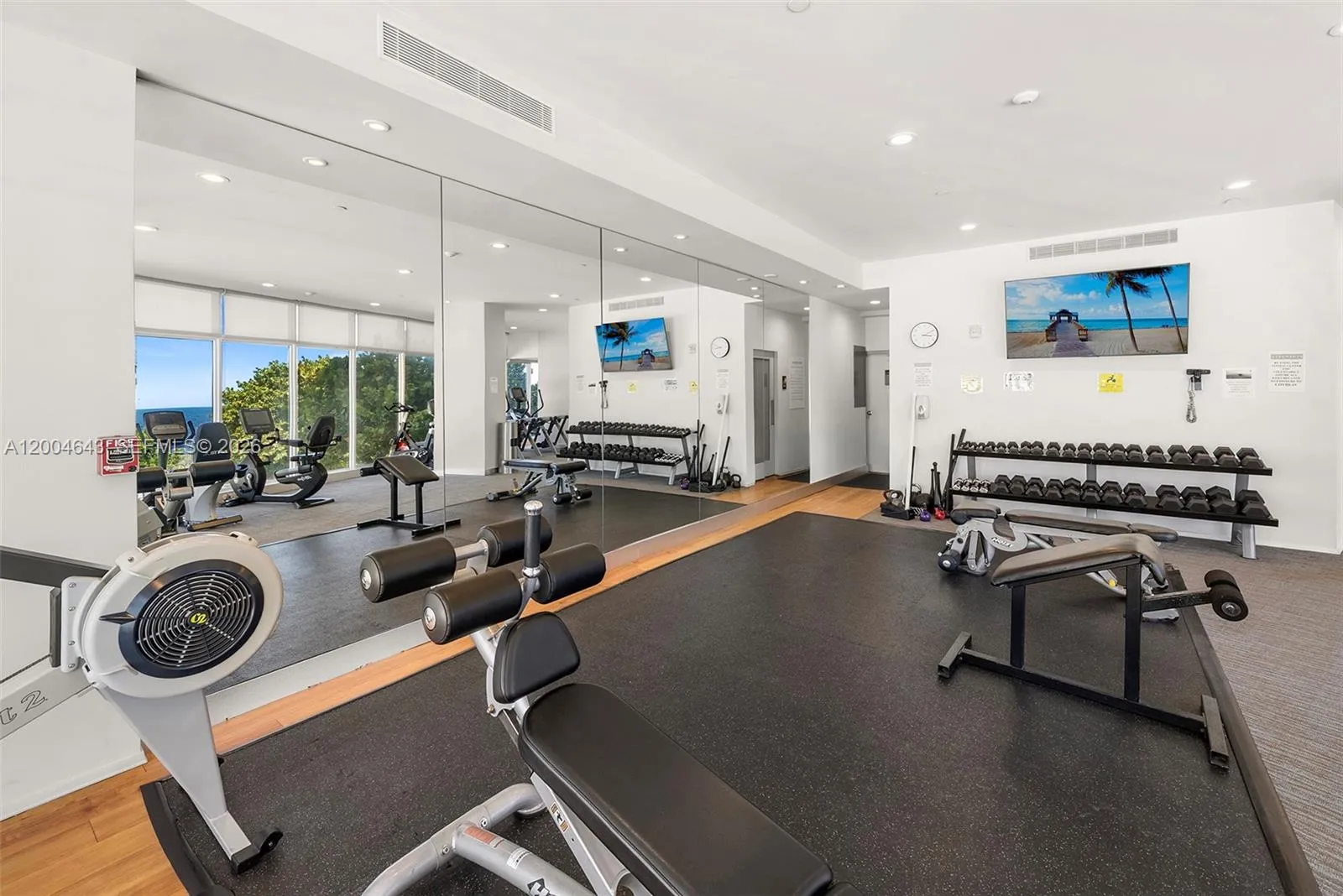 600 Grapetree Dr 3bs, Key Biscayne, Florida 33149, Key Biscayne, Florida 33149, 3 Bedrooms Bedrooms, ,3 BathroomsBathrooms,Residential Lease,For Rent,600 Grapetree Dr 3bs, Key Biscayne, Florida 33149,A12004643