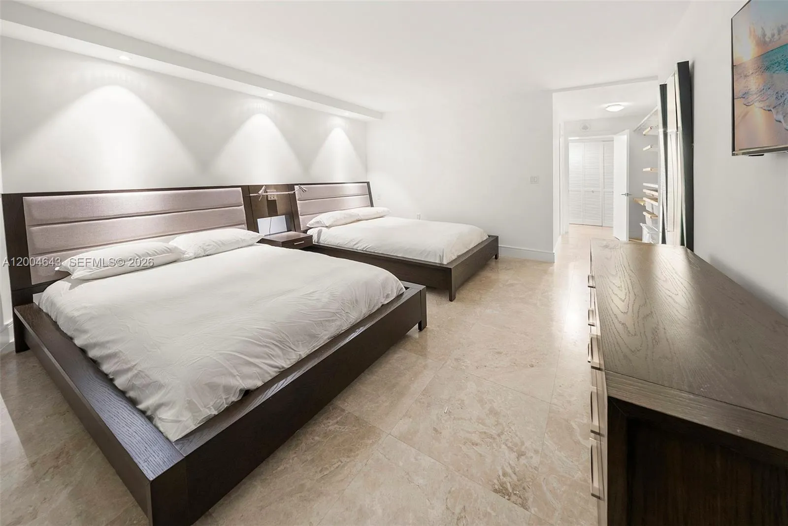 600 Grapetree Dr 3bs, Key Biscayne, Florida 33149, Key Biscayne, Florida 33149, 3 Bedrooms Bedrooms, ,3 BathroomsBathrooms,Residential Lease,For Rent,600 Grapetree Dr 3bs, Key Biscayne, Florida 33149,A12004643