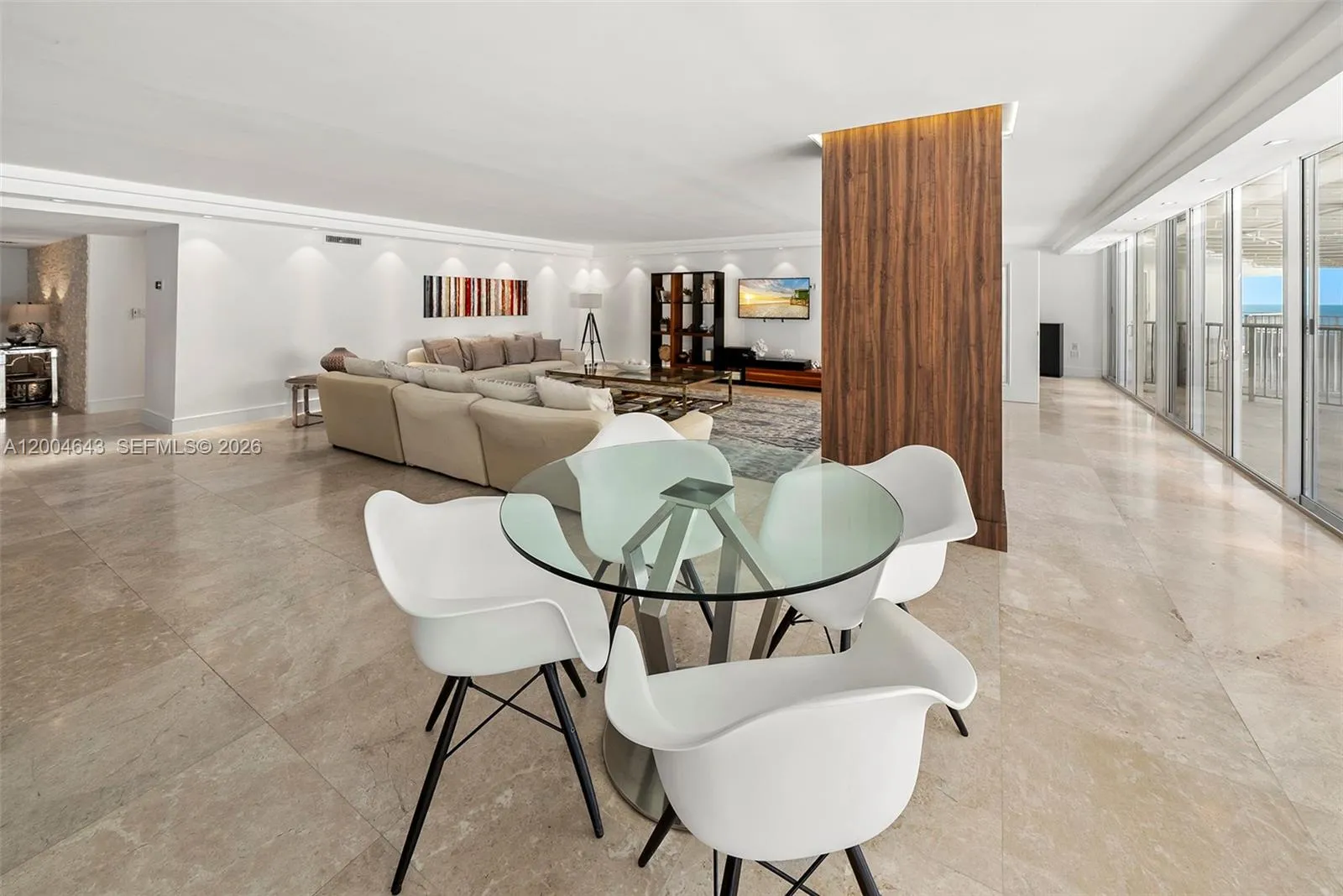 600 Grapetree Dr 3bs, Key Biscayne, Florida 33149, Key Biscayne, Florida 33149, 3 Bedrooms Bedrooms, ,3 BathroomsBathrooms,Residential Lease,For Rent,600 Grapetree Dr 3bs, Key Biscayne, Florida 33149,A12004643