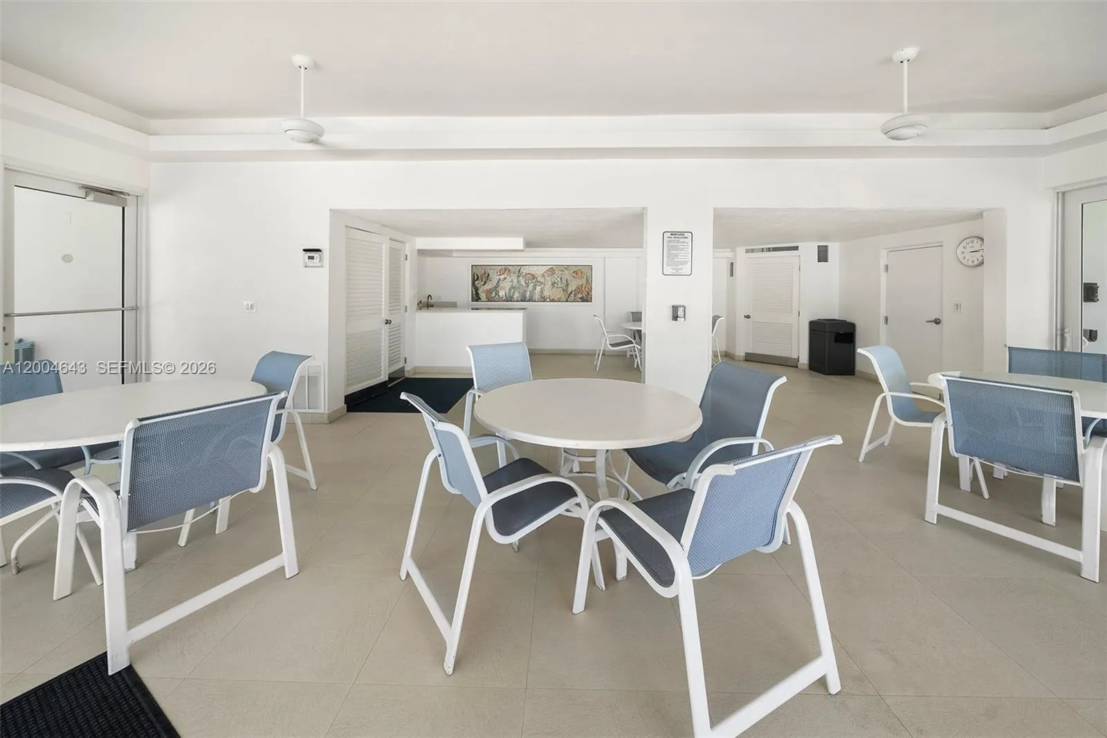 600 Grapetree Dr 3bs, Key Biscayne, Florida 33149, Key Biscayne, Florida 33149, 3 Bedrooms Bedrooms, ,3 BathroomsBathrooms,Residential Lease,For Rent,600 Grapetree Dr 3bs, Key Biscayne, Florida 33149,A12004643