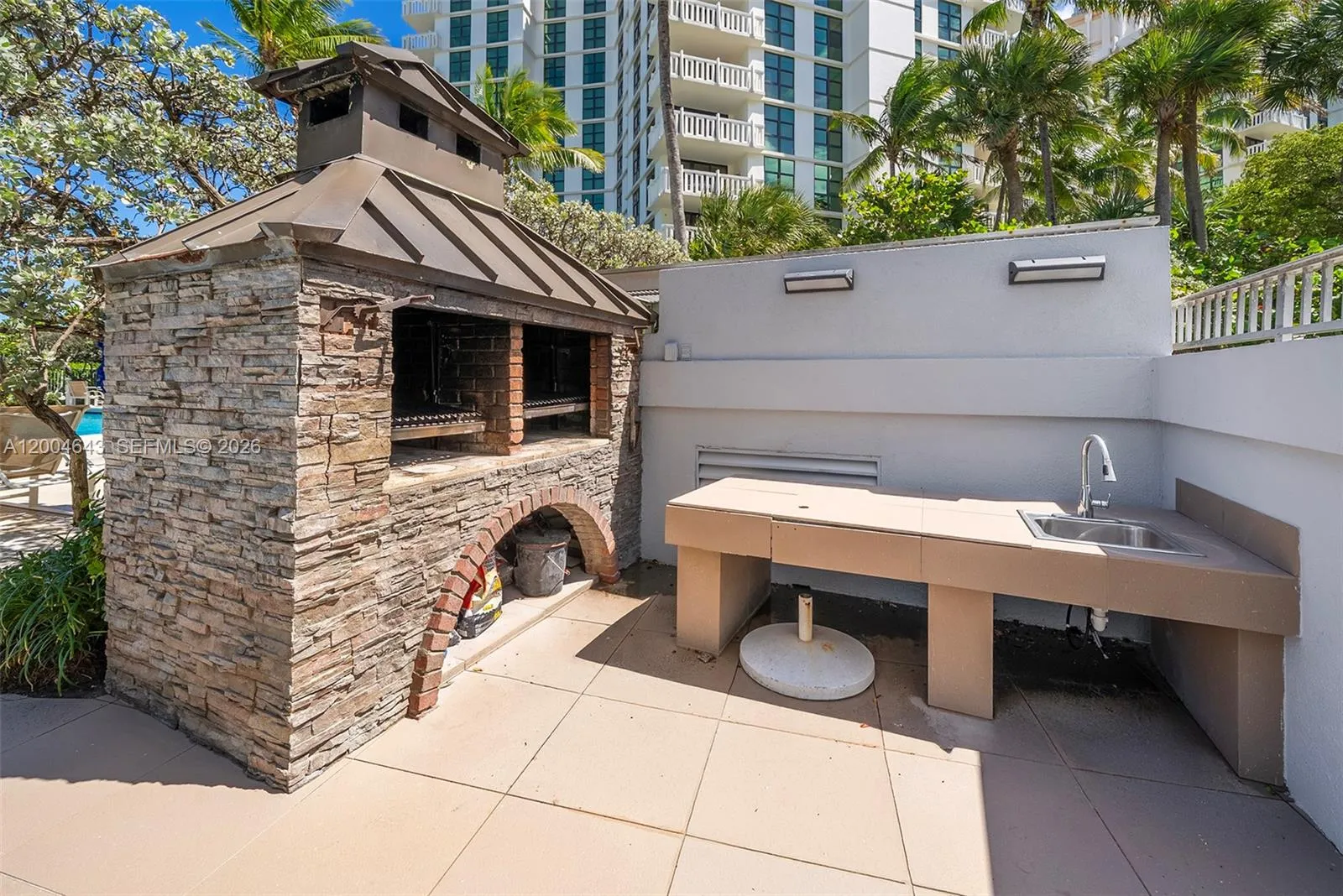 600 Grapetree Dr 3bs, Key Biscayne, Florida 33149, Key Biscayne, Florida 33149, 3 Bedrooms Bedrooms, ,3 BathroomsBathrooms,Residential Lease,For Rent,600 Grapetree Dr 3bs, Key Biscayne, Florida 33149,A12004643