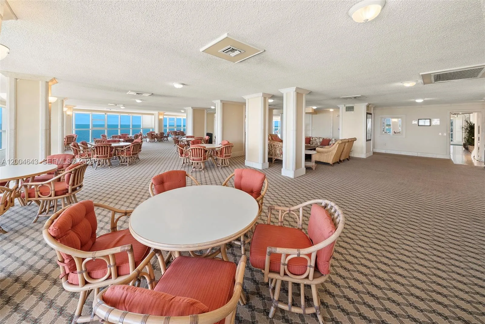 600 Grapetree Dr 3bs, Key Biscayne, Florida 33149, Key Biscayne, Florida 33149, 3 Bedrooms Bedrooms, ,3 BathroomsBathrooms,Residential Lease,For Rent,600 Grapetree Dr 3bs, Key Biscayne, Florida 33149,A12004643